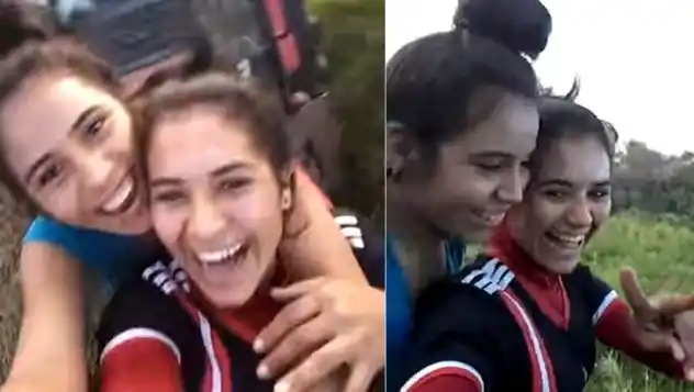 Se filmaban viajando en tractor, cayeron y murieron aplastadas