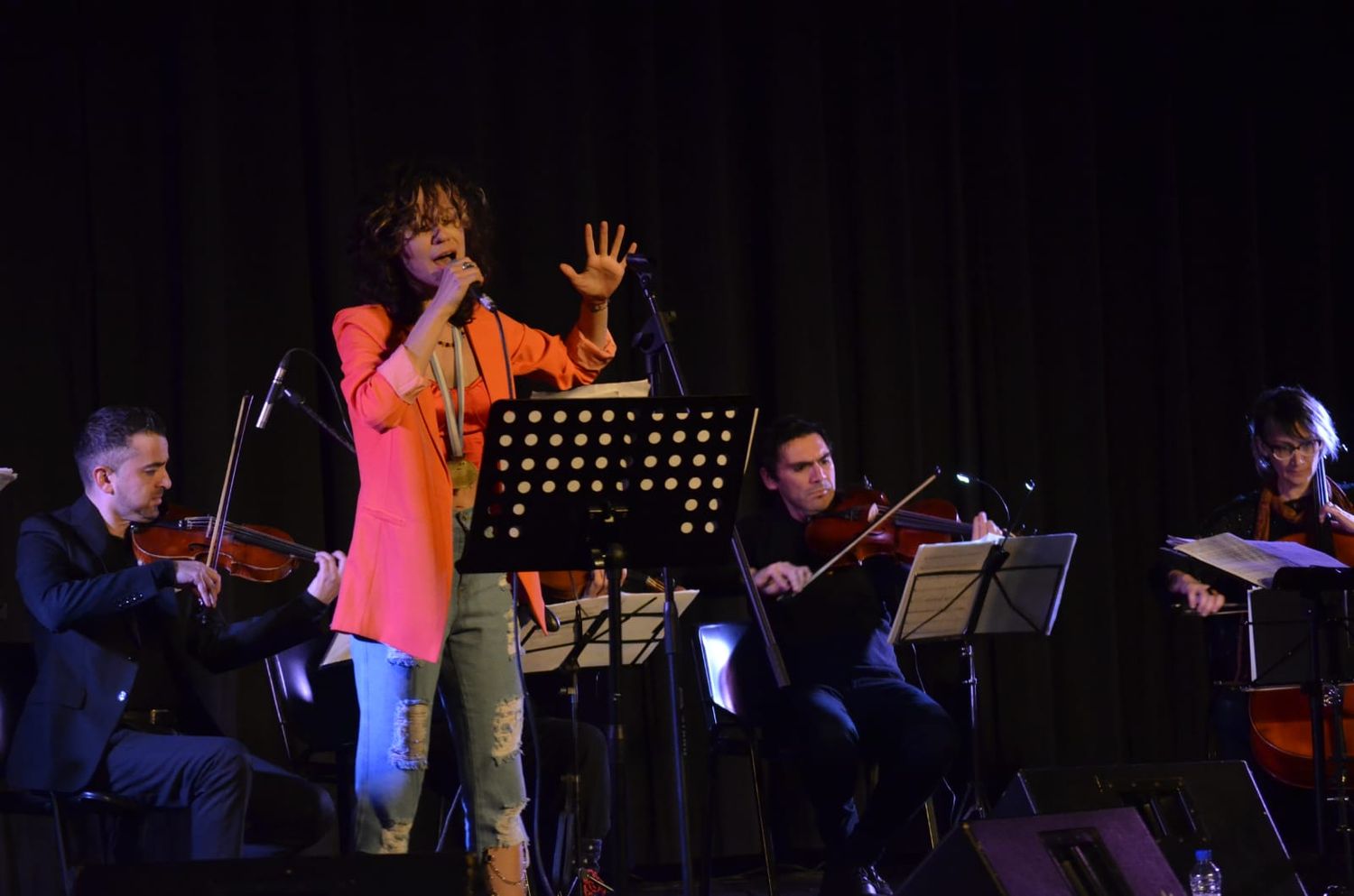En el marco de los 40 años de Malvinas, presentaron la experiencia musical “La isla de la buena memoria"