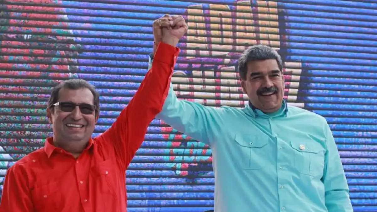 Adán Chávez promete  «acelerar la construcción del socialismo» al tomar posesión de la gobernación de Barinas