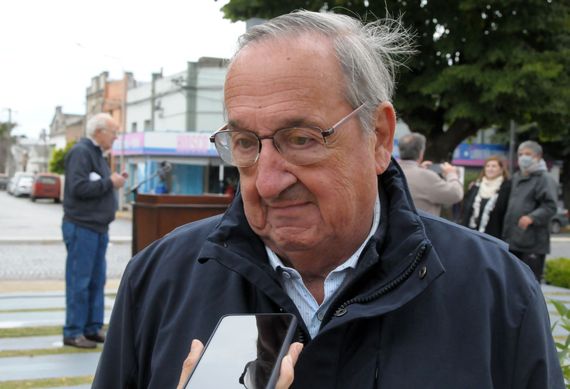 Desde el Golpe de Estado hasta el acuerdo con el FMI, Lunghi consideró necesaria una “democracia digna”