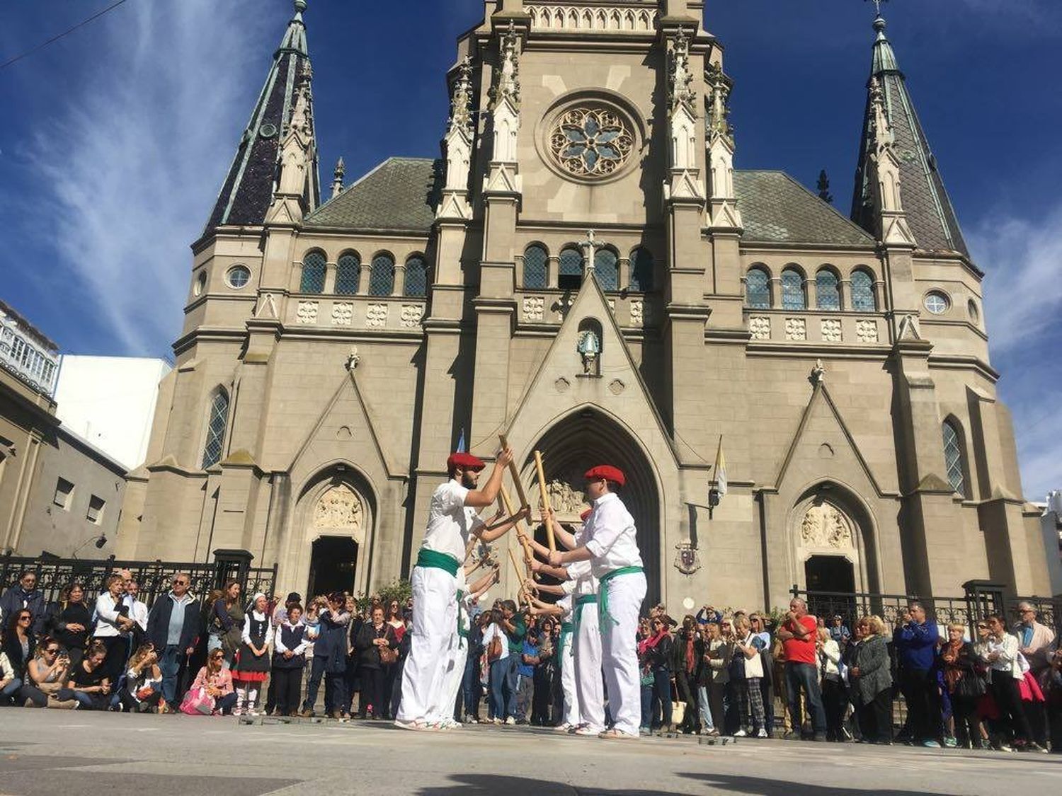 Bailes, Música y comida Vasca en Mar del Plata