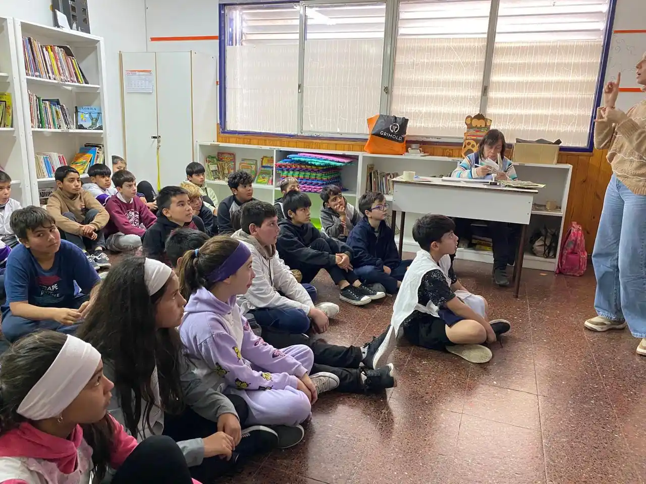 Charlas de educación y concientización ambiental