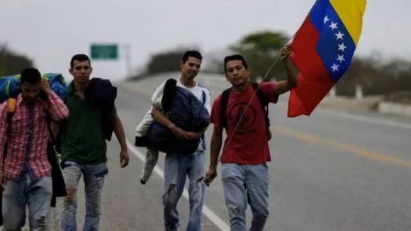 Venezolanos en Colombia reciben un trato desastroso en materia migratoria: LES CUESTA RENOVAR LOS PAPELES