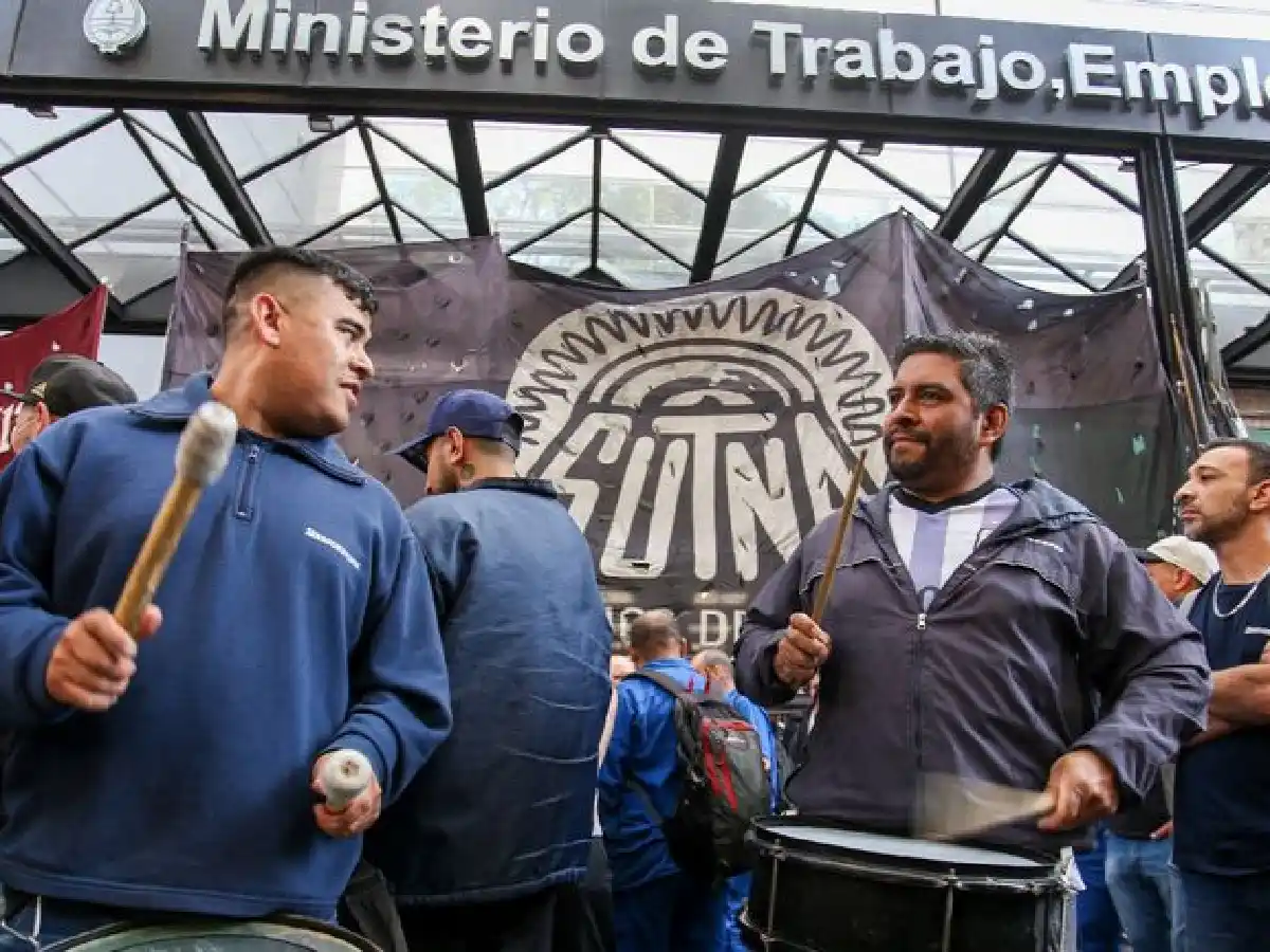 El gremio del neumático endurece su postura: no hay acuerdo para destrabar el conflicto