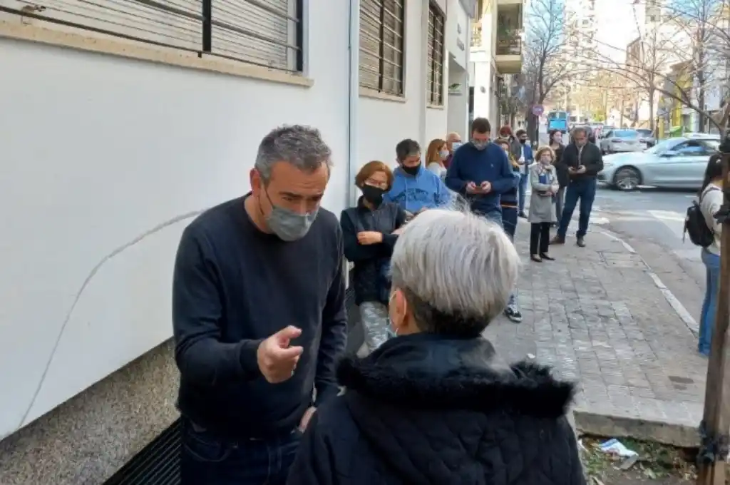 Votó Pablo Javkin y consideró que cerca de las 22 estarán “las primeras tendencias”