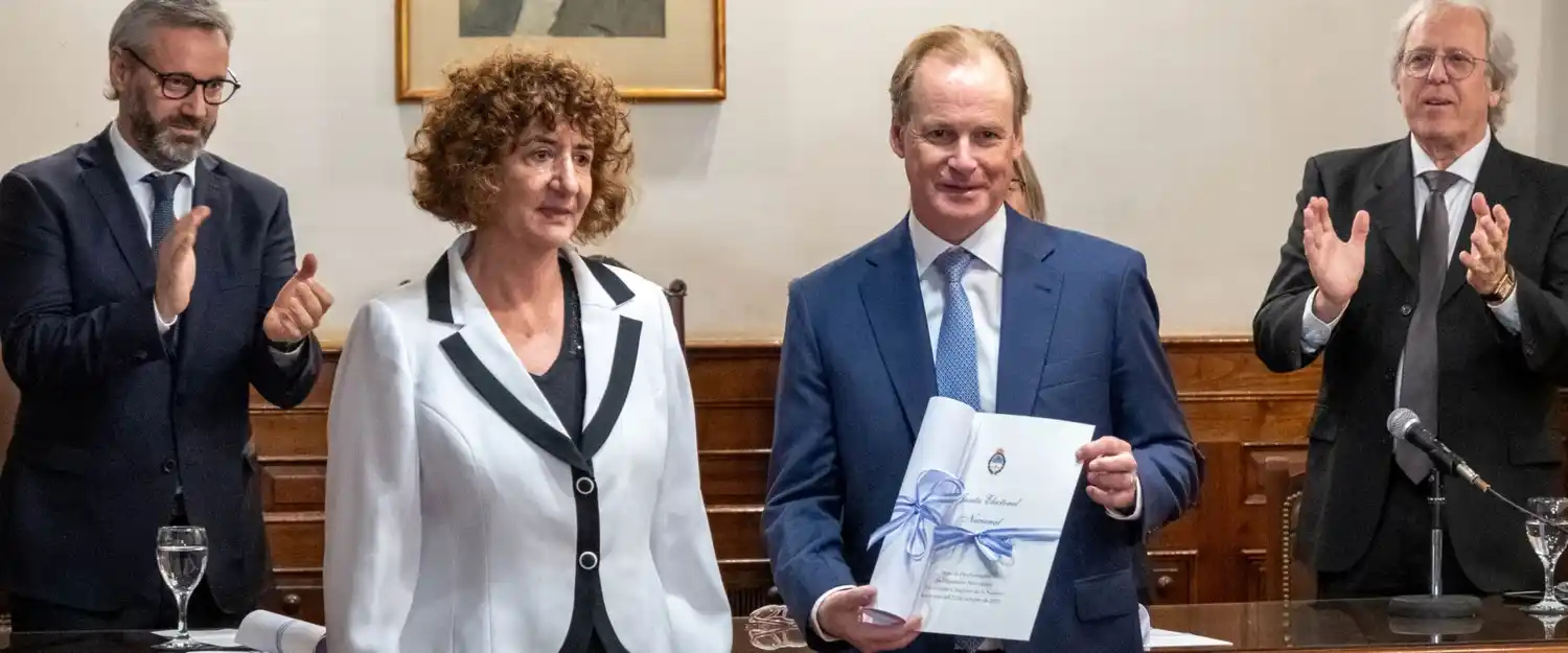 Bordet: “Voy a trabajar para defender los intereses de Entre Ríos y que a nuestra provincia le vaya bien”