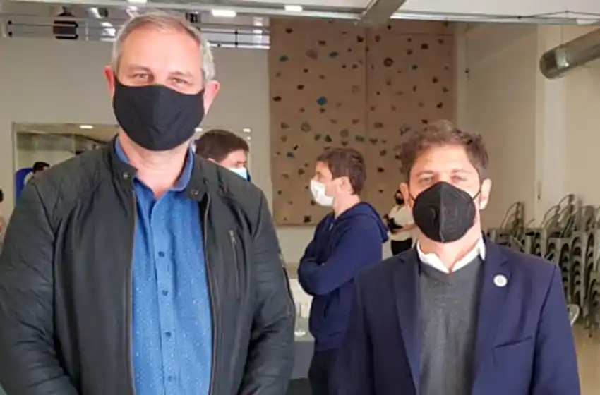 Santoro y otros intendentes de la región se reunieron con Kiciloff