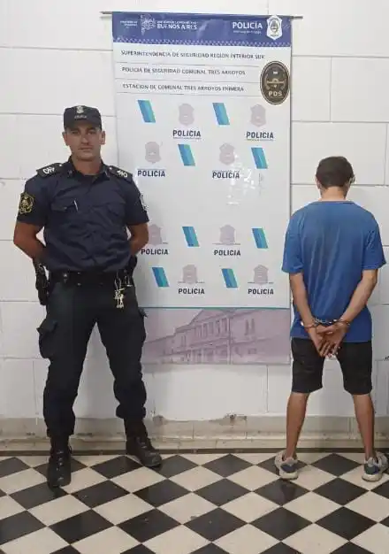Aprehendido por robar una batería de un camión