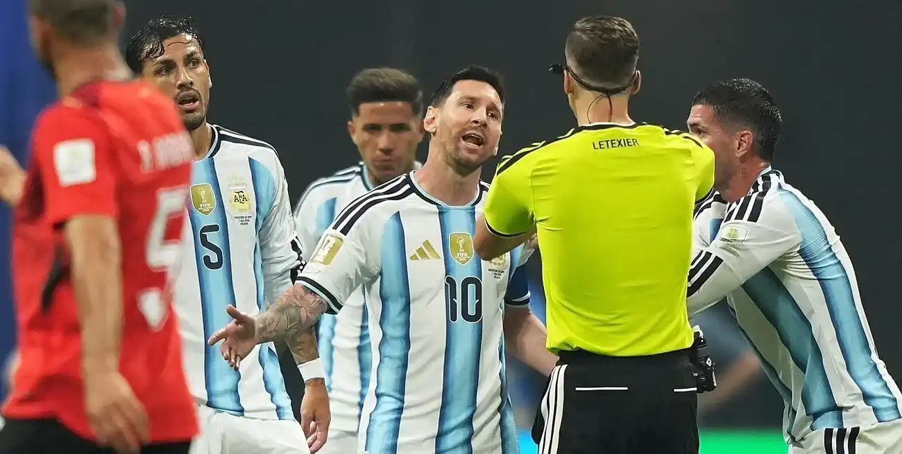 El hecho se produjo luego del triunfo de Argentina sobre el combinado egipcio en el Mundial 2026.