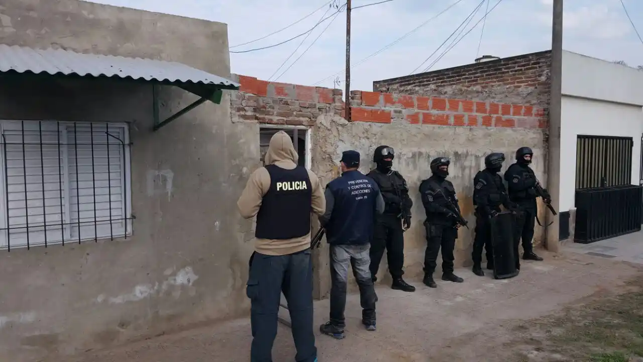 Se secuestró marihuana y cocaína fraccionada