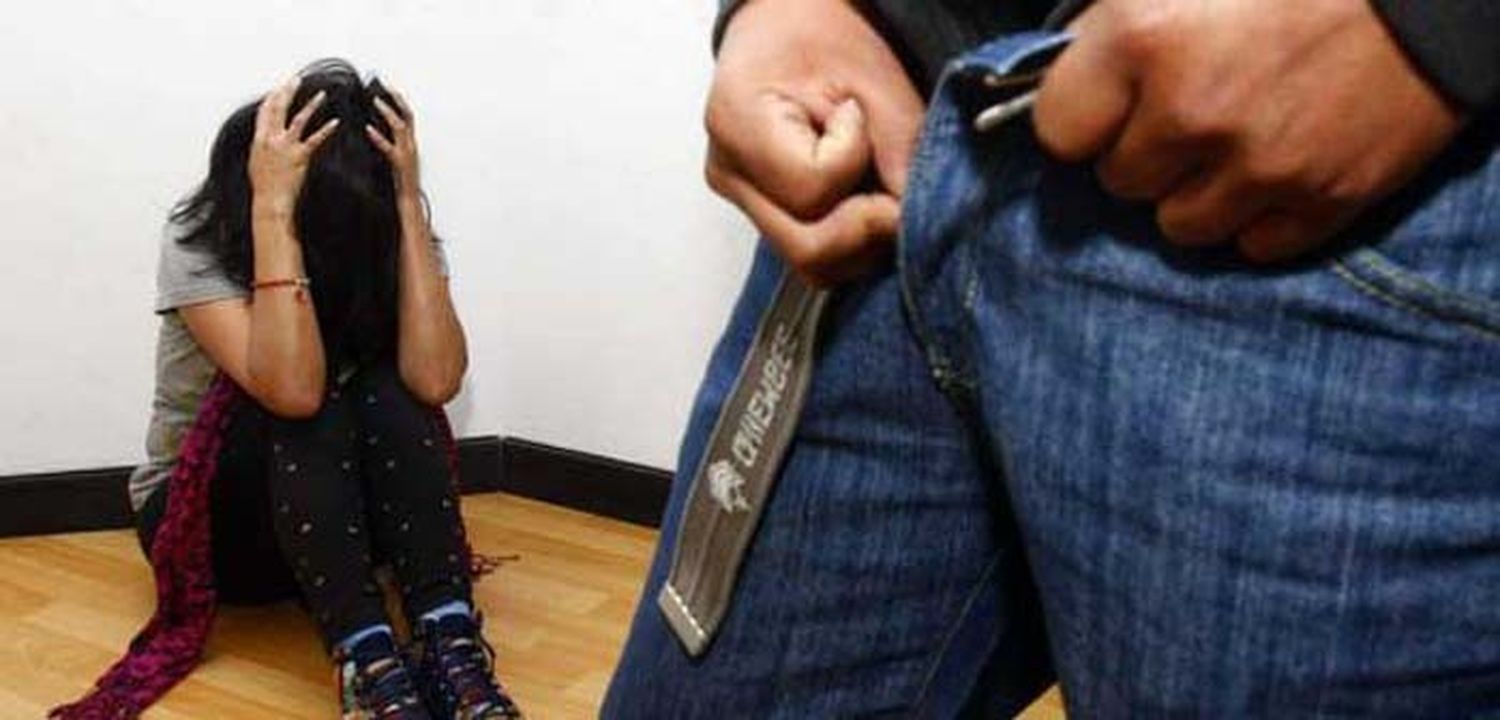 Gualeguaychú: Un hombre violó y embarazó a su hijastra y ahora lo busca la Policía