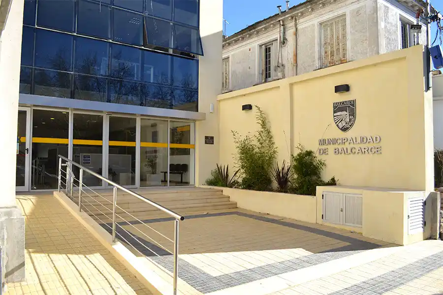 Balcarce acordó paritaria 2018 con municipales que tendrá revisión bimestral de la inflación