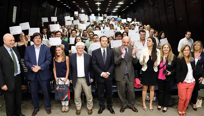 "Programa de Becas Futuro SAP" capacitó a más de 1.000 personas