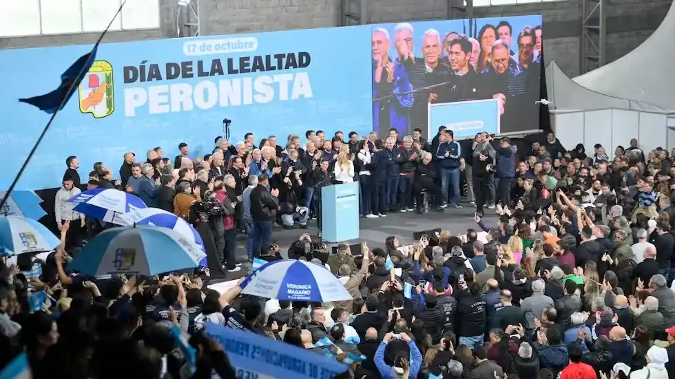 Axel Kicillof encabezó el acto por el Día de la Lealtad en La Matanza Gentileza -