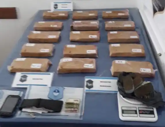 Secuestraron más de once kilogramos de marihuana 