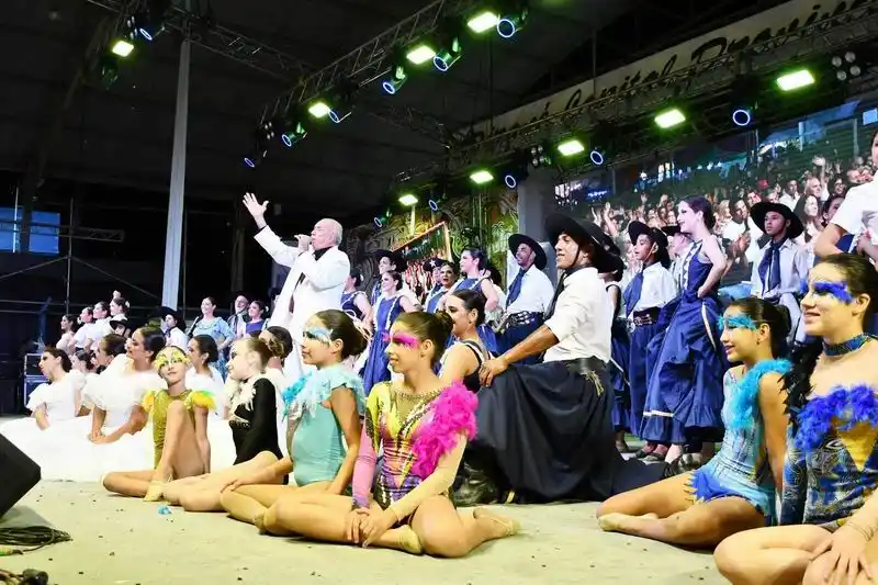 La localidad de Pirané vibró con la primera 
noche del Festival Provincial de Folclore