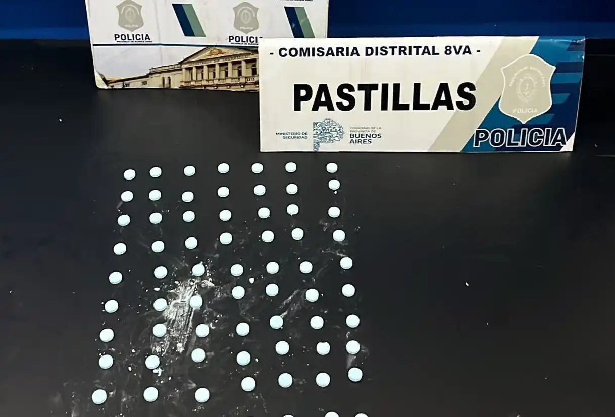 Un total de 82 pastillas psicotrópicas fueron encontradas en poder del presidiario.