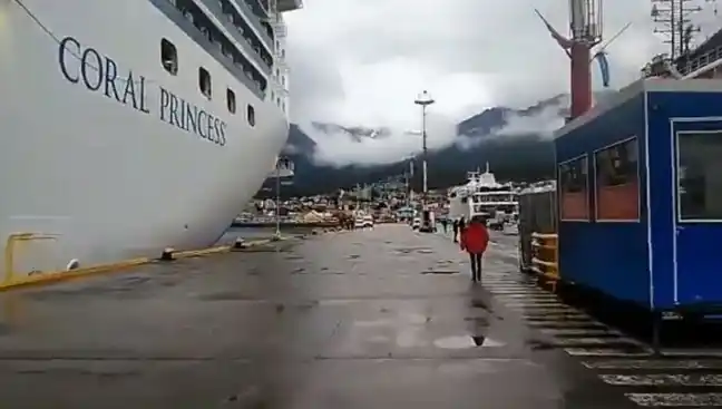 Casi 1000 chinos llegaron a Ushuaia y provocaron alarma en la población
