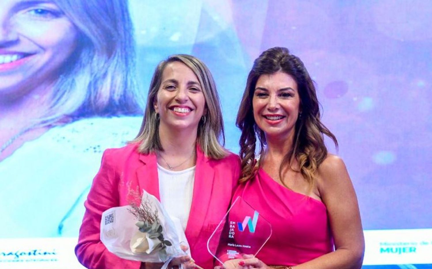 La vicegobernadora Laura Stratta fue distinguida en el Foro Económico de la Mujer