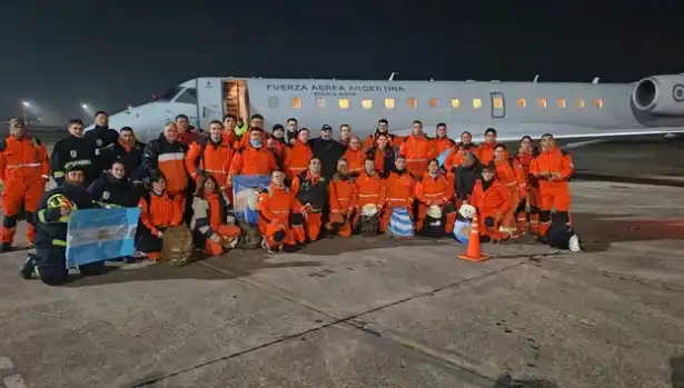 Personal especializado de Córdoba y Santa Fe viaja al país caribeño para dar continuidad a las tareas de asistencia en el terreno. Agencia NA