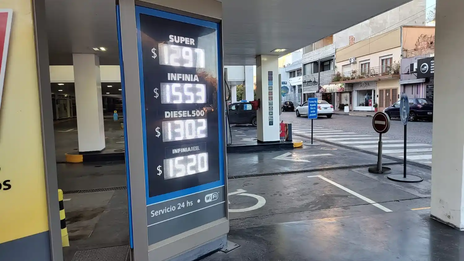 YPF volverá a bajar los precios el jueves.