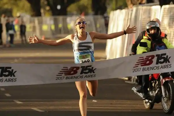Atletismo: María Luz Tesuri se quedó con los 15K de New Balance