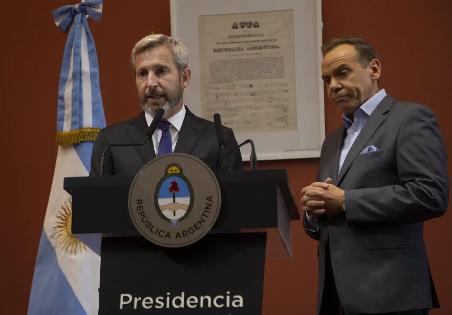 Los extranjeros tendrán que certificar diez años sin antecedentes penales