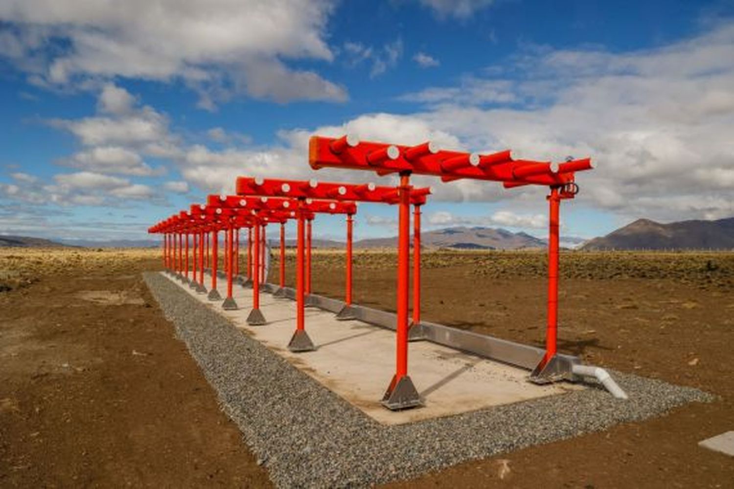 Nuevo ILS: Esquel modernizó su Sistema de Aterrizaje por Instrumentos