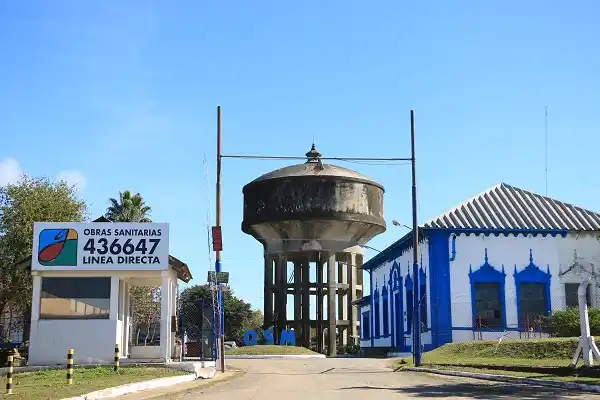Denuncian falta de presión en la red de agua en la zona de Obras Sanitarias