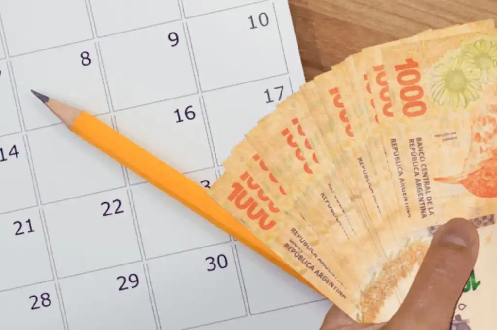 Aguinaldo: hasta cuándo tienen tiempo los empleadores para pagarlo