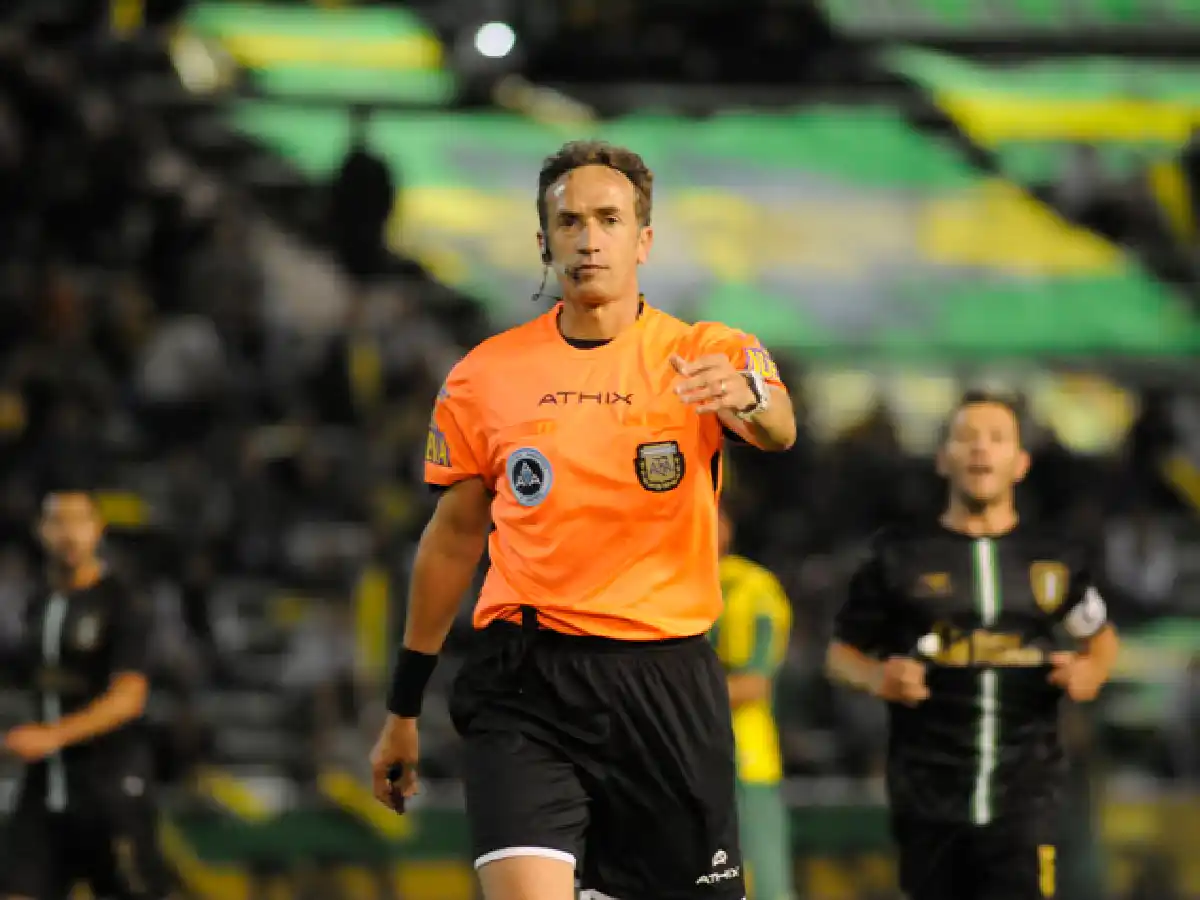 Beligoy enojado con los técnicos