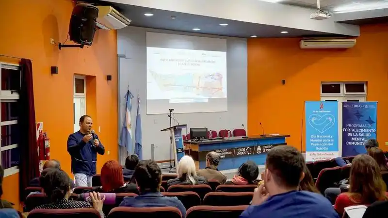 Buscan conformar en la provincia una red de emergencia en salud mental