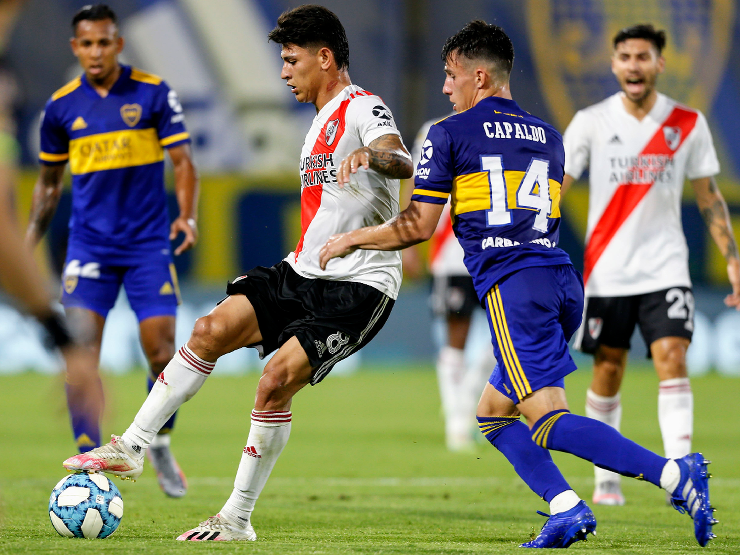 Boca y River, sin diferencias en el superclásico