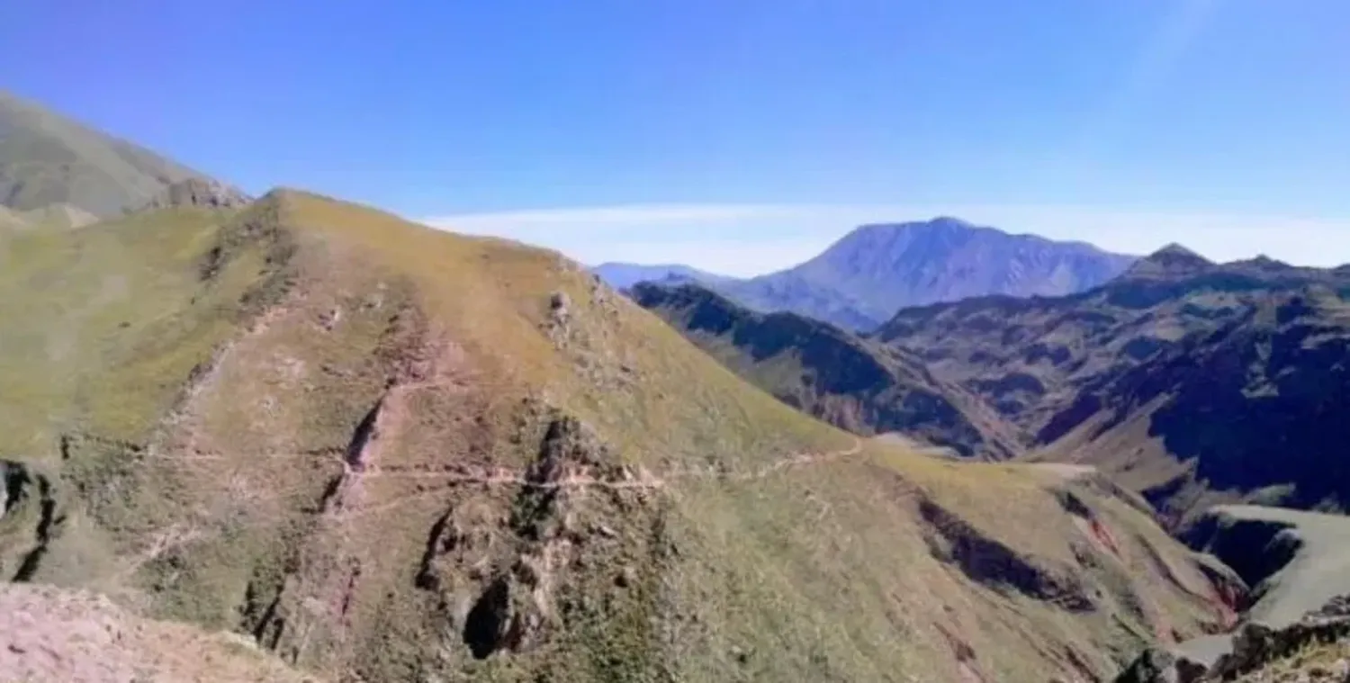 Los restos fueron hallados en la cima del cerro Negro del Tirao, del departamento salteño de Rosario de Lerma.