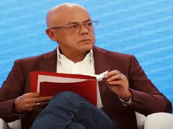 Jorge Rodríguez pide “buscar elementos de confluencia que unan a los venezolanos”.