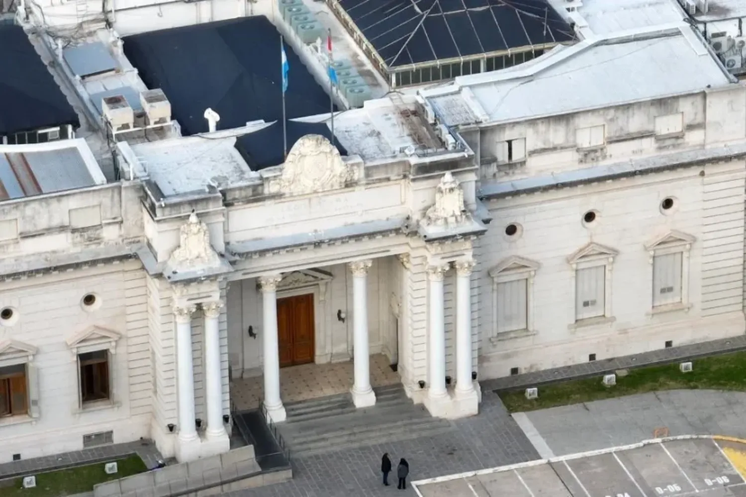 Rápida promulgación de siete leyes votadas por la Legislatura