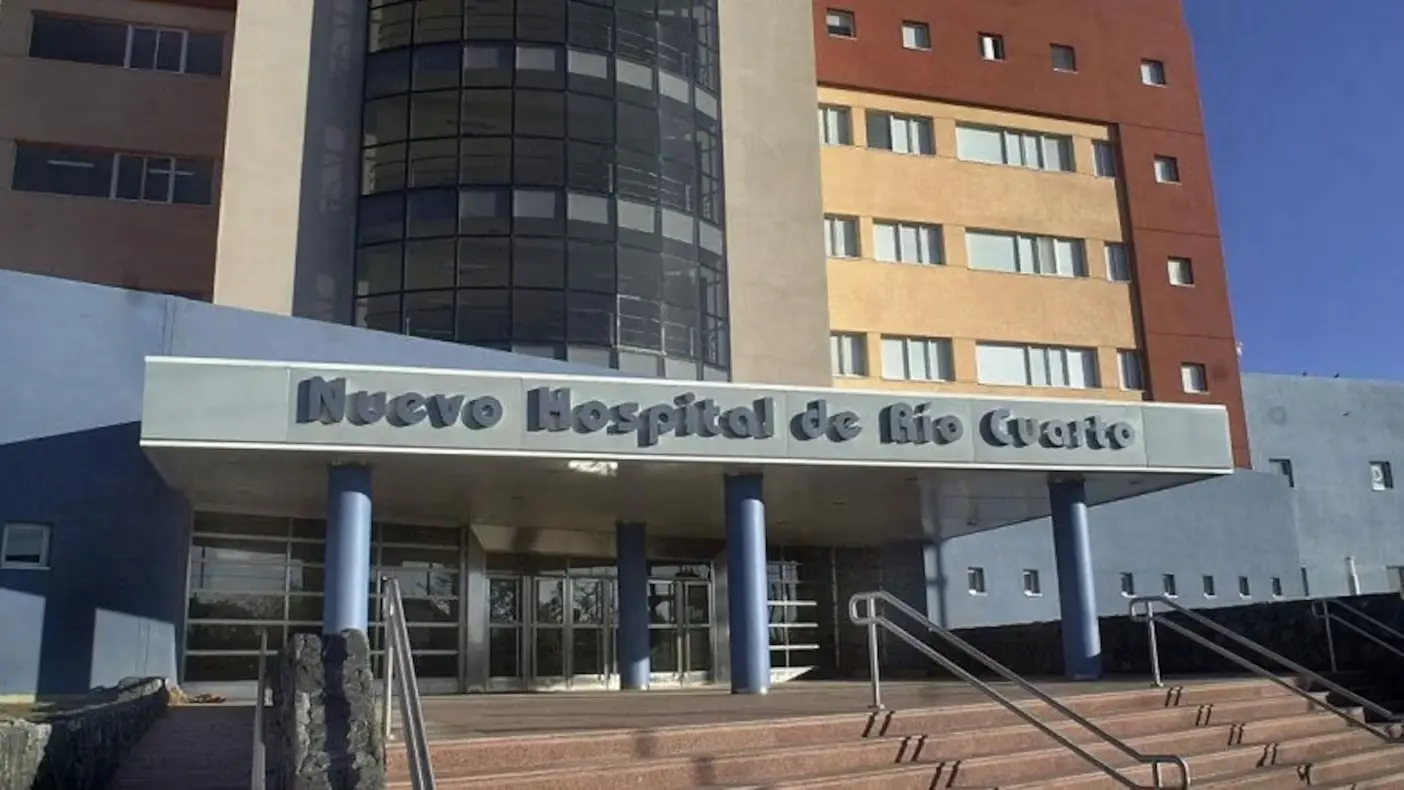 Un adolescente sufrió quemaduras al imitar un “experimento viral” con fuego y alcohol