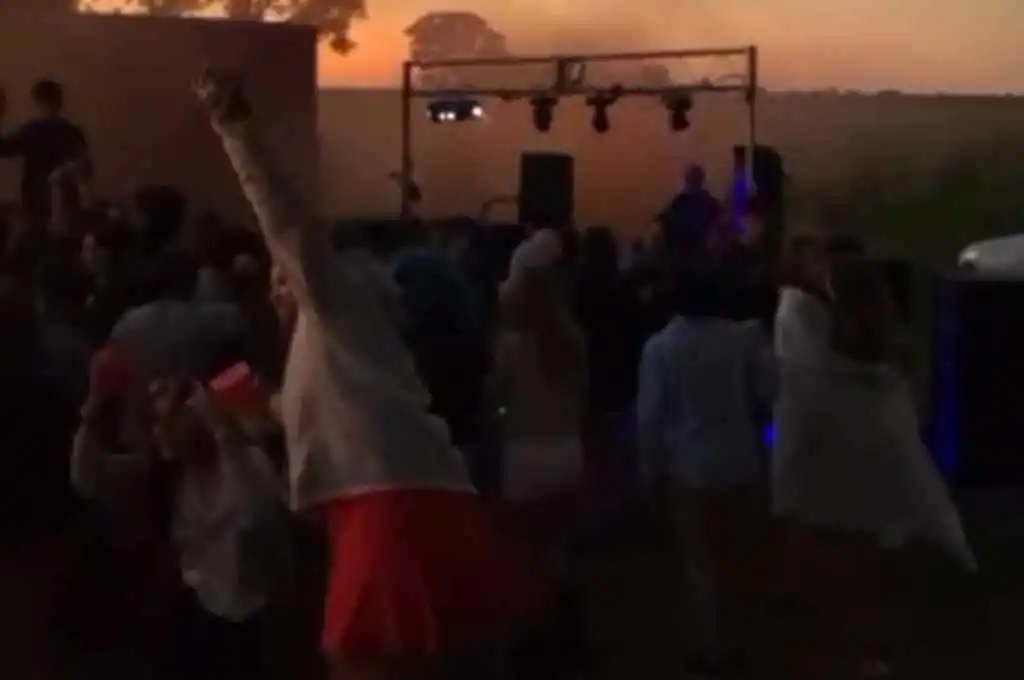 Se multiplican las fiestas organizadas por redes sociales