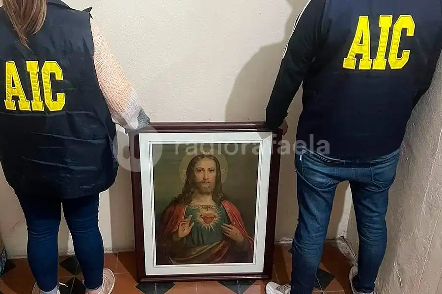Recuperaron un cuadro histórico robado de una basílica en Santa Fe