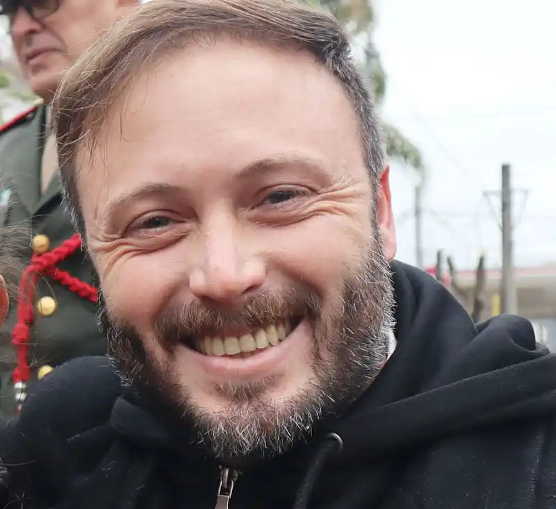 Azcué confirmó que hoy sábado se firma el Pacto de Julio