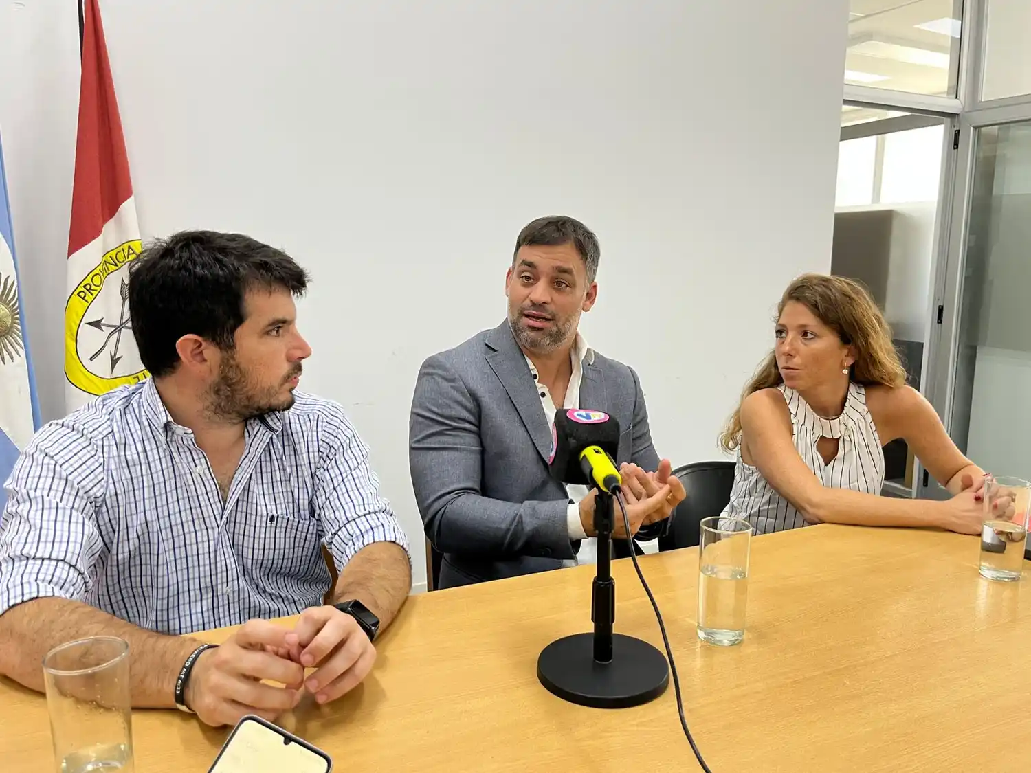 Chiarella, Basso y Galnares, en la presentación.