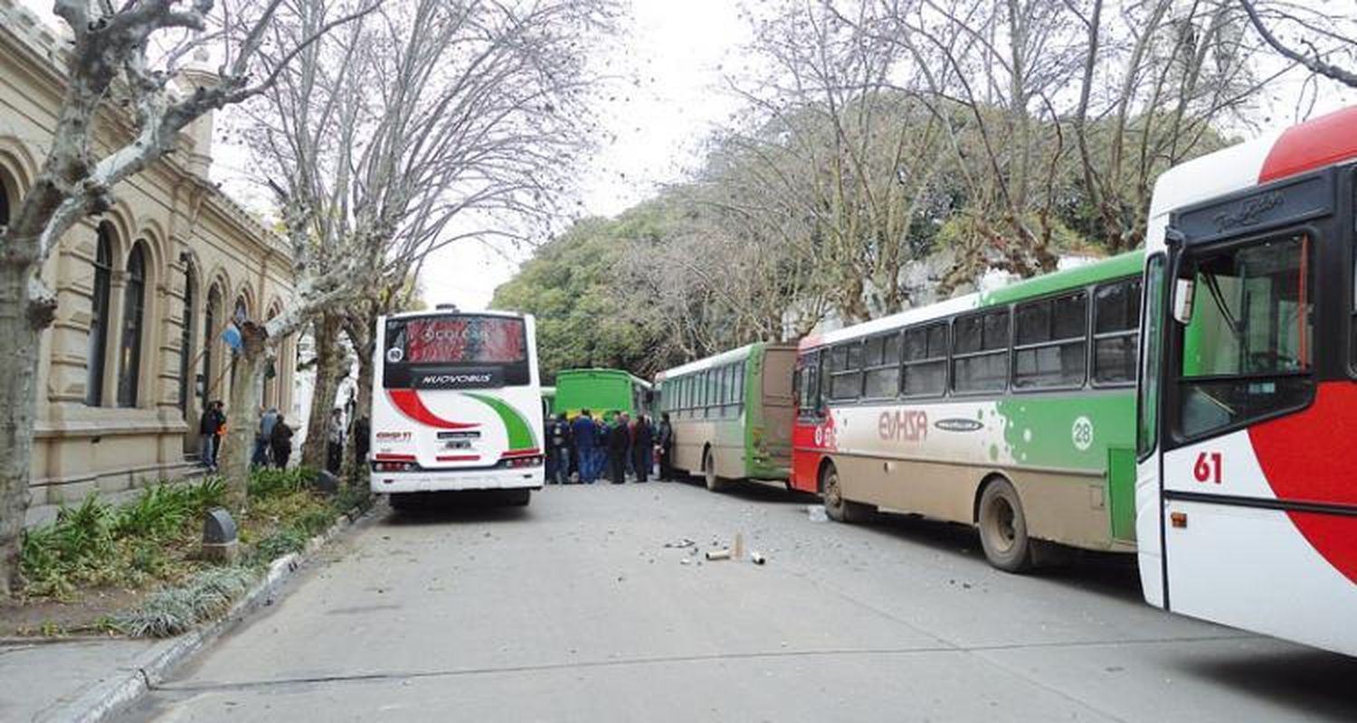 Transporte Público: Sin quórum en el Concejo, el proyecto debe esperar otras dos semanas
