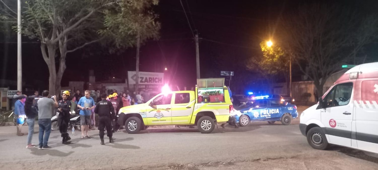 El episodio ocurrio siendo alrededor de las 20.20 del lunes 2 de octubre en Chapuis y Dimmer. Foto: Bomberos Voluntarios de Venado Tuerto.