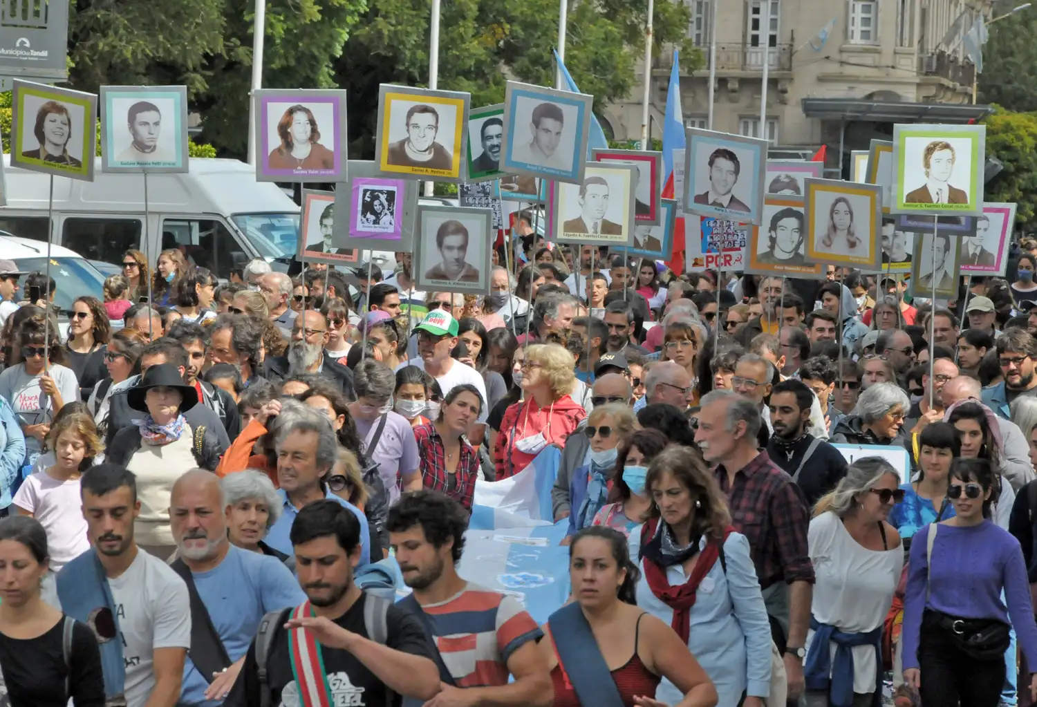 A 46 años del golpe militar, Tandil marchó por la Memoria, la Verdad y la Justicia
