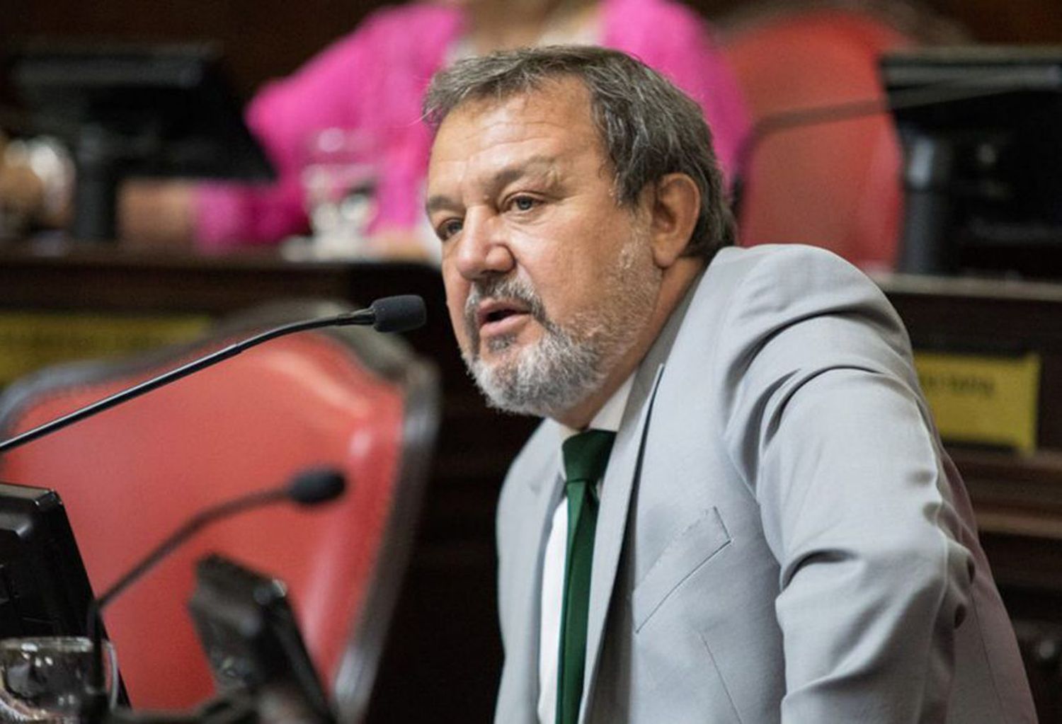 Impulsan un fondo solidario del sector público para pagar sueldos de pymes y monotributos