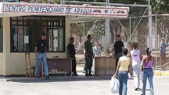 ¡MACABRO! Hallan cuerpo descuartizado de un reo de Tocorón en una avenida de Maracay