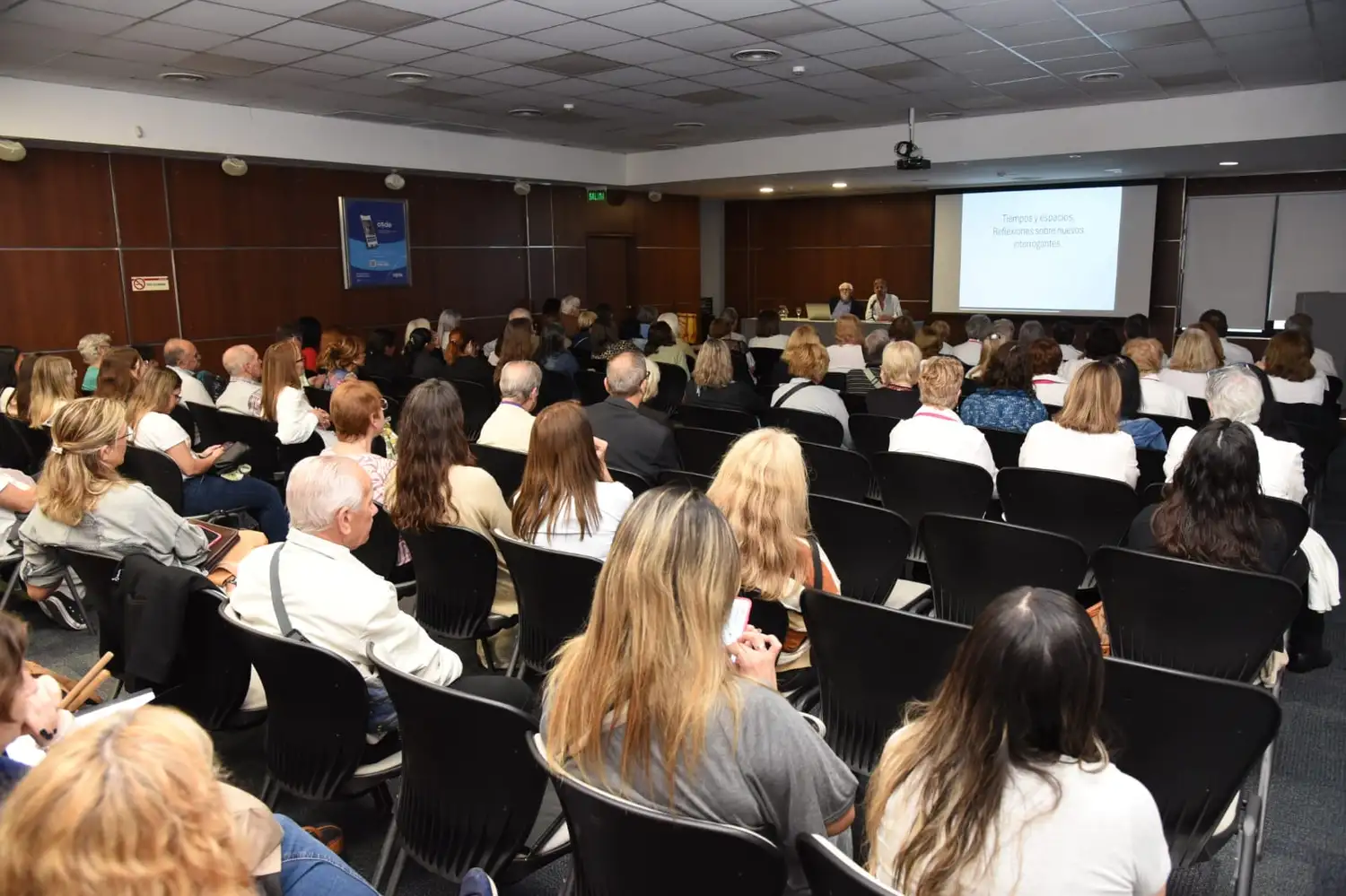 Con la participación de más de 400 referentes y asistentes en general comenzó en la ciudad el VII Congreso de Gerontología.