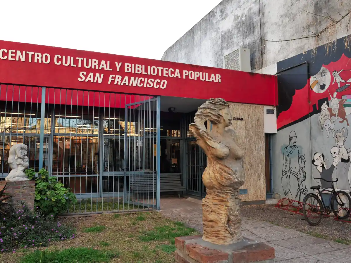 Se suspendió la audiencia por el juicio a la Biblitoeca Popular