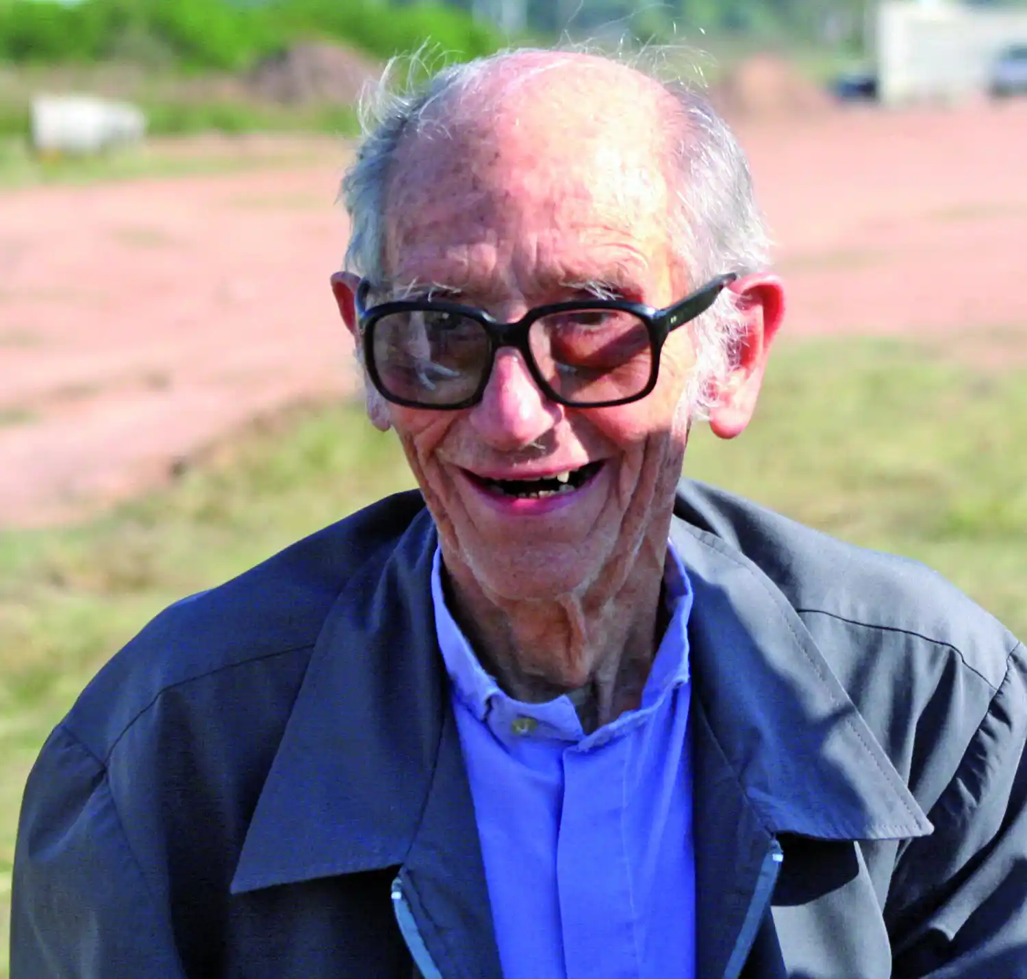 En 1995 el Padre Luis Jeannot Sueyro soñaba con ser Santo