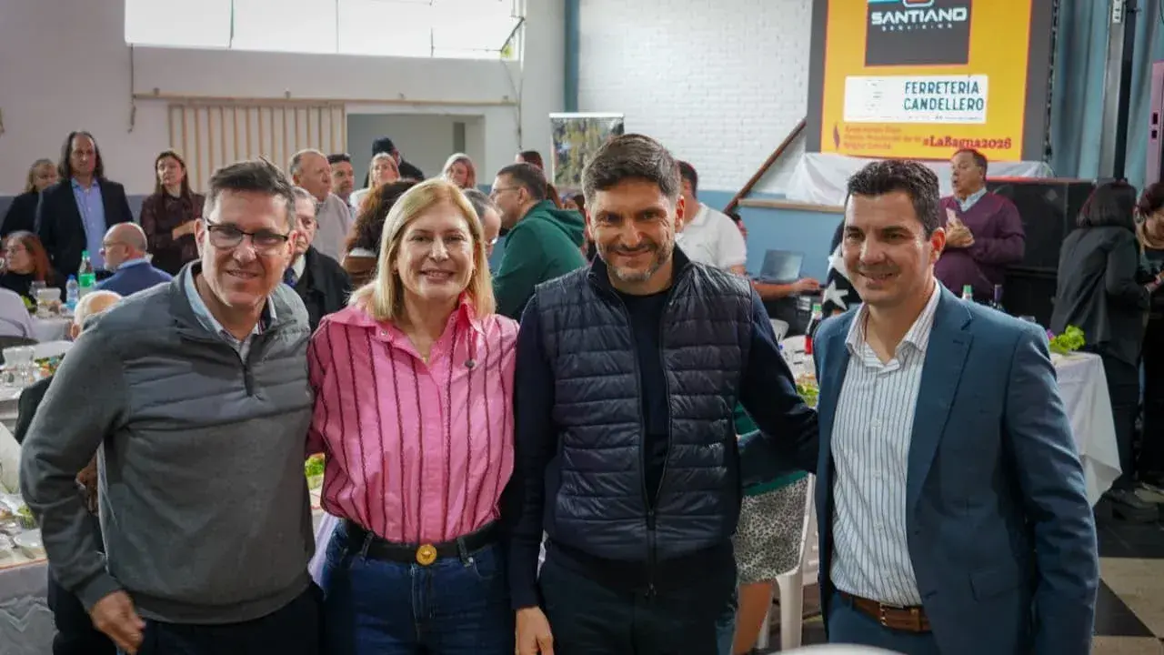 Pullaro estuvo presente en Humberto Primo para la Fiesta Provincial de la Bagna Cauda